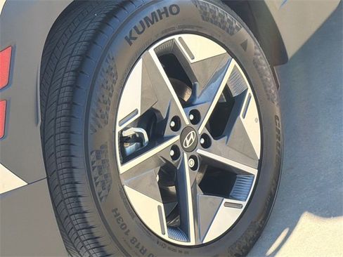 Used 2025 Hyundai Tucson SEL image 8