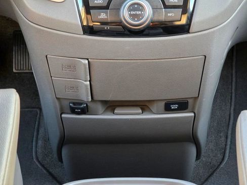Used 2012 Honda Odyssey EX-L image 18