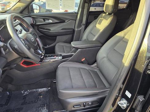 Used 2021 Chevrolet TrailBlazer RS w/ Convenience Package image 19