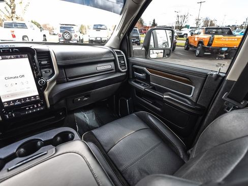 Used 2024 RAM 2500 Laramie image 27