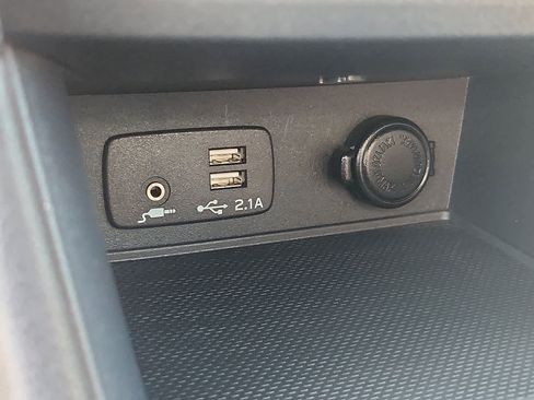 Used 2023 Subaru Crosstrek 2.0i Premium image 26