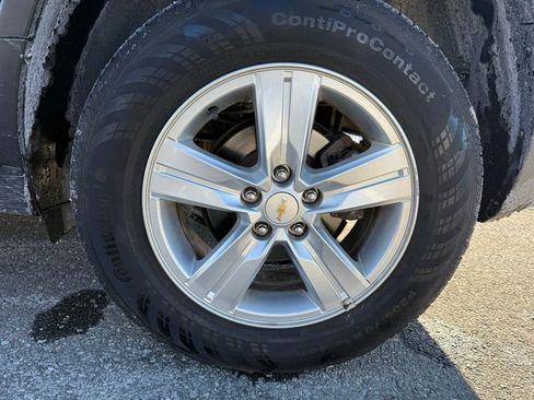 Used 2022 Chevrolet Trax LT w/ LT Convenience Package image 5