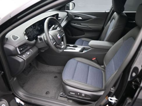 New 2026 Buick Envista Preferred image 9