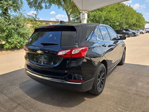 Used 2020 Chevrolet Equinox LT w/ LPO, Floor Liner Package FWD image 4