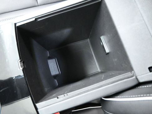 Used 2025 Buick Enclave Preferred image 30