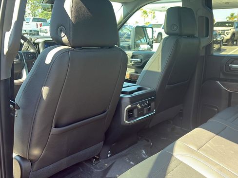Used 2020 GMC Sierra 3500 Denali w/ Denali Ultimate Package AWD/4WD image 28