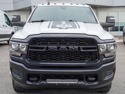 Used 2024 RAM 3500 Tradesman w/ Bed Utility Group AWD/4WD image 9