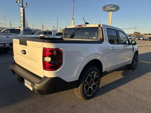 New 2026 Ford Maverick Lariat image 5