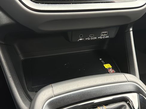 Certified 2024 Subaru Crosstrek 2.5i Wilderness w/ Crosstrek Mirror Package AWD/4WD image 17