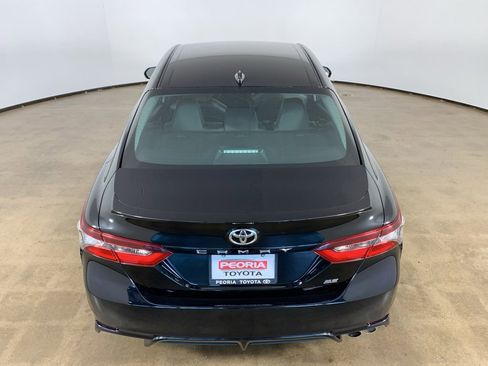 Used 2023 Toyota Camry SE image 30