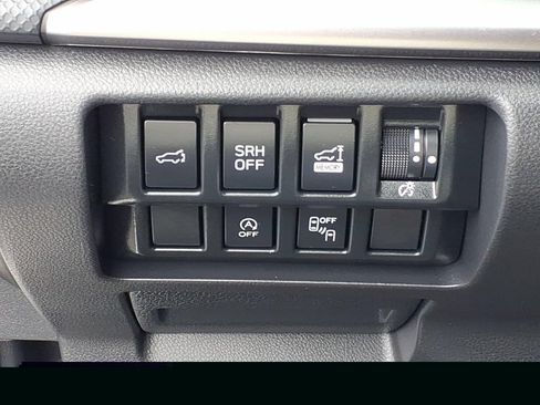 Certified 2024 Subaru Forester Premium AWD/4WD image 5