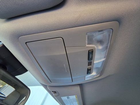 Used 2019 Toyota Highlander Plus image 27