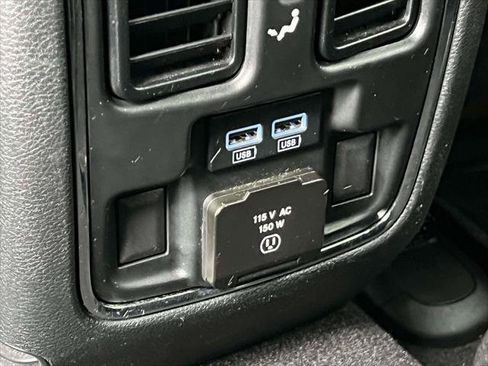 Used 2020 Jeep Grand Cherokee Limited image 11
