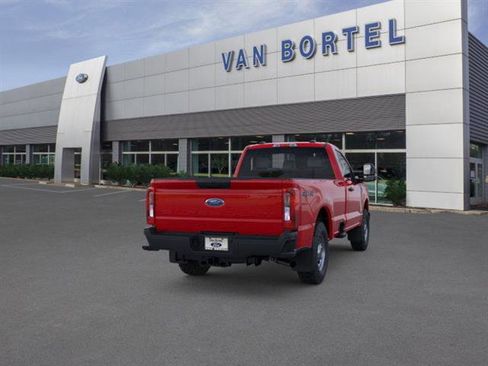 New 2026 Ford F250 XL w/ XL Off-Road Package image 8