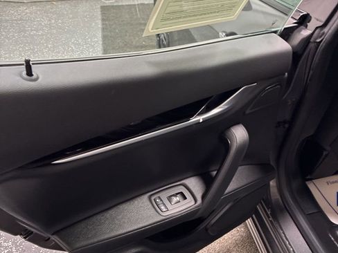 Used 2023 Maserati Ghibli Modena image 24