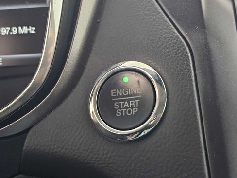 Used 2020 Ford Fusion SE w/ Equipment Group 151A FWD image 38