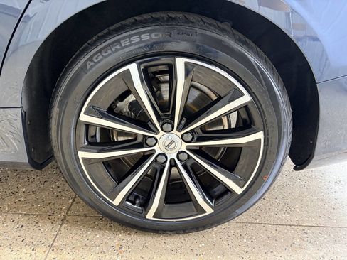 Used 2024 Volvo S60 T8 Core w/ Climate Package image 41