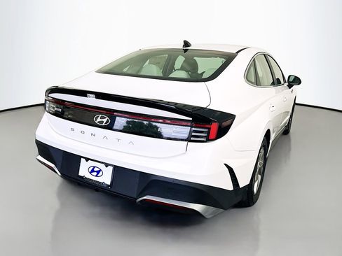 New 2026 Hyundai Sonata SE image 5