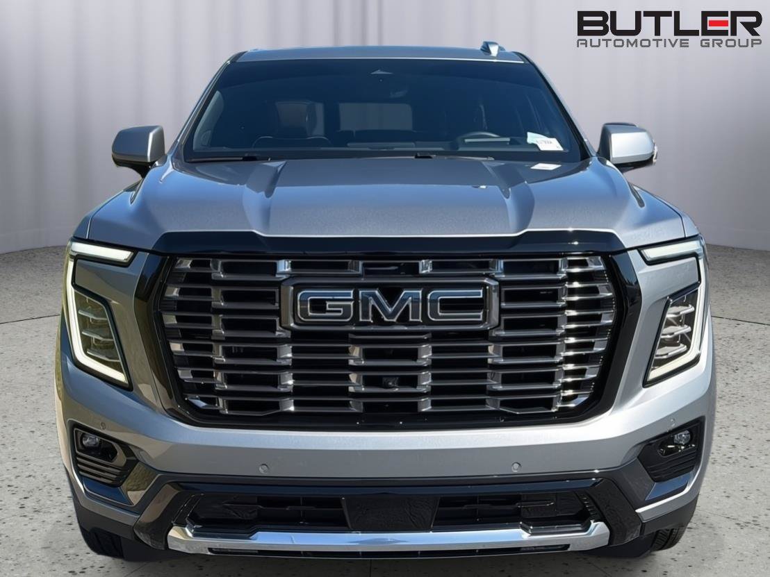 Used 2026 GMC Yukon Denali Ultimate AWD/4WD image 9