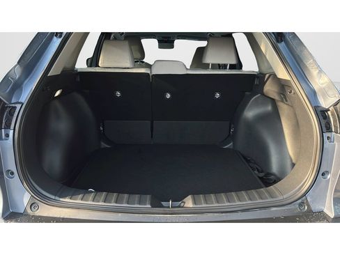 Certified 2026 Toyota Corolla Cross LE FWD image 9