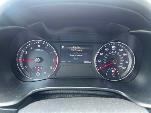 Used 2024 Kia Forte LXS FWD image 3