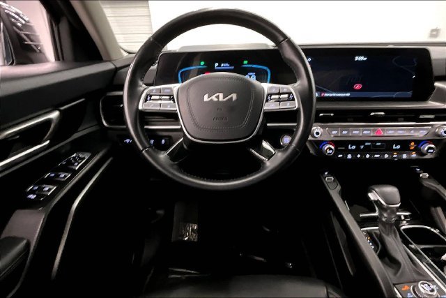 Used 2025 Kia Telluride S AWD/4WD image 6