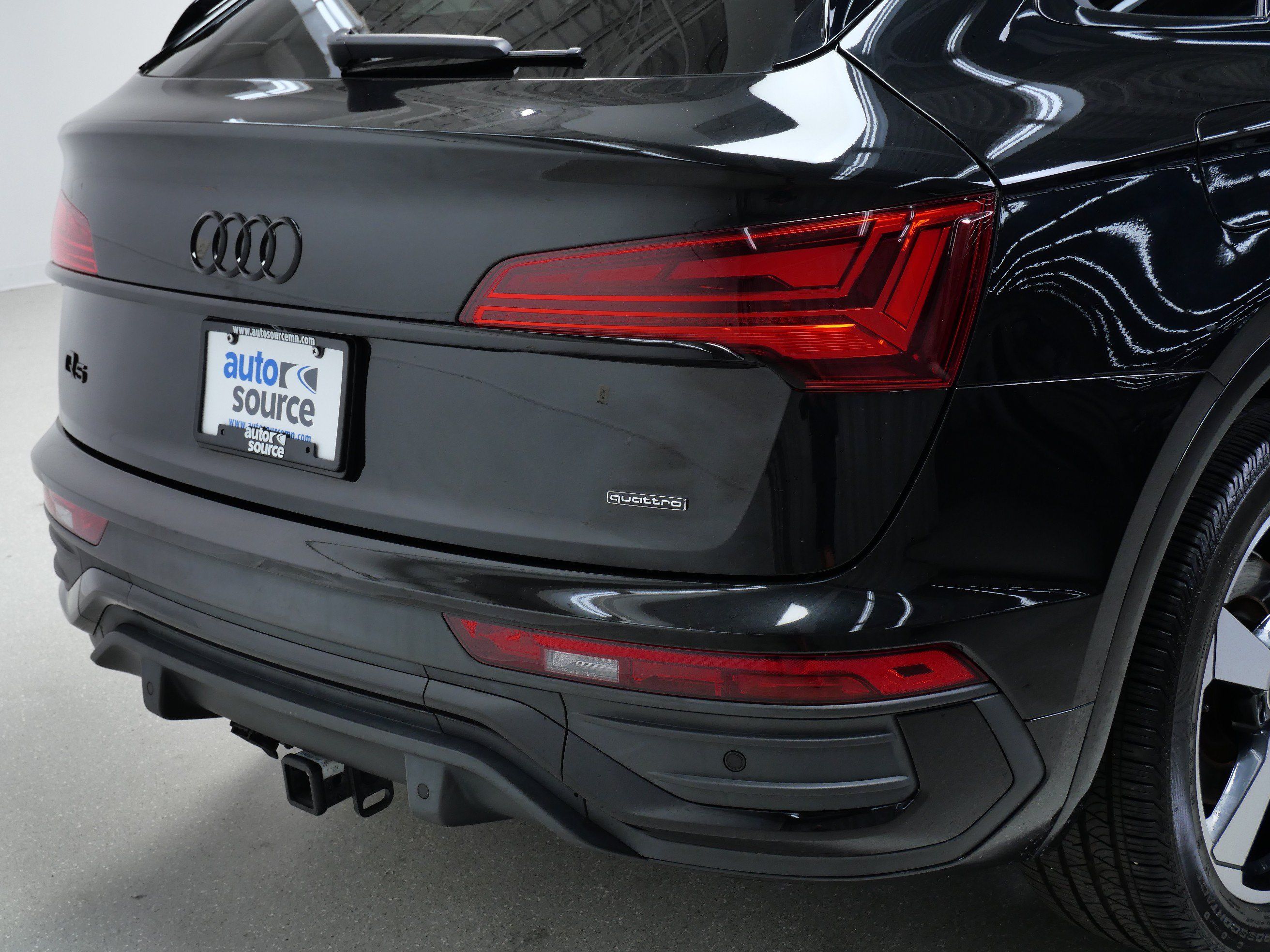 Used 2023 Audi Q5 2.0T Premium Plus w/ Premium Plus Package AWD/4WD image 5
