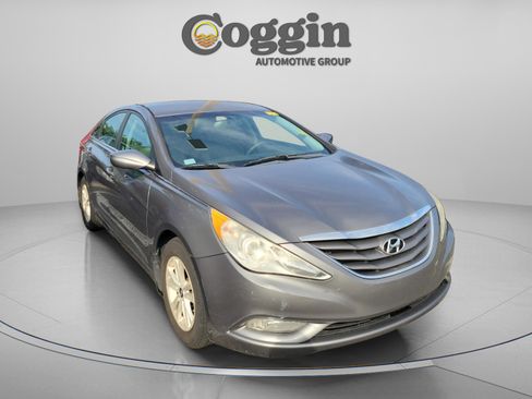 Used 2013 Hyundai Sonata GLS w/ Popular Equipment Pkg FWD image 6