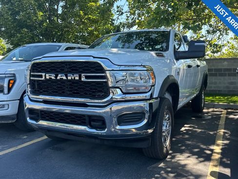 Used 2024 RAM 3500 Tradesman w/ Chrome Appearance Group AWD/4WD image 1