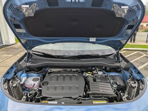 New 2026 Volkswagen Tiguan SE image 36