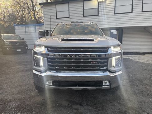 Used 2021 Chevrolet Silverado 3500 LTZ w/ LTZ Plus Package image 3