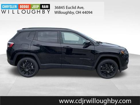 New 2024 Jeep Compass Latitude w/ Convenience Group image 6
