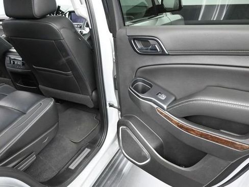 Used 2020 Chevrolet Tahoe LT AWD/4WD image 21