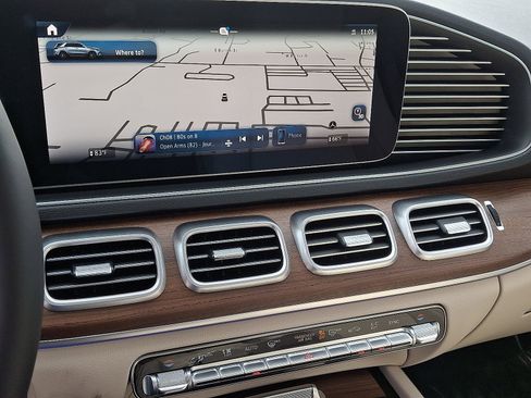 New 2026 Mercedes-Benz GLE 450 4MATIC image 12