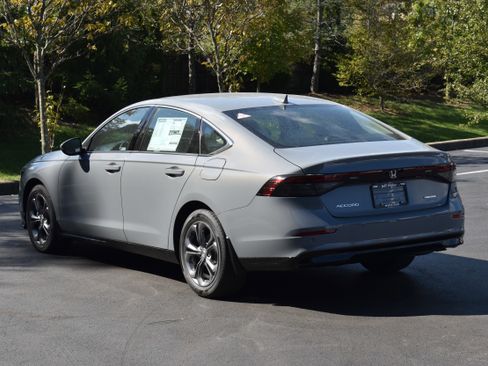 New 2025 Honda Accord EX-L image 5