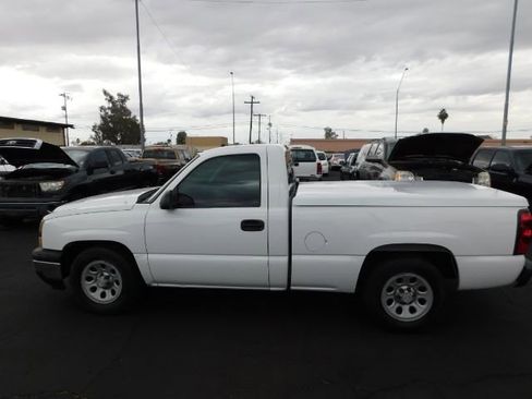 Used 2006 Chevrolet Silverado 1500 W/T image 4