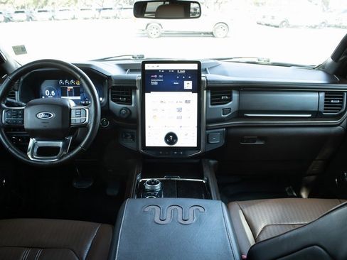 Used 2023 Ford Expedition King Ranch image 21