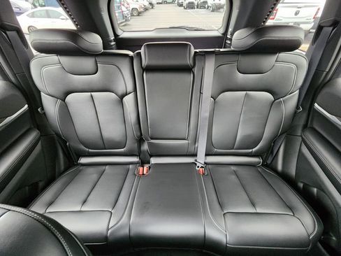 New 2025 Jeep Grand Cherokee Limited w/ Black Appearance Package image 29