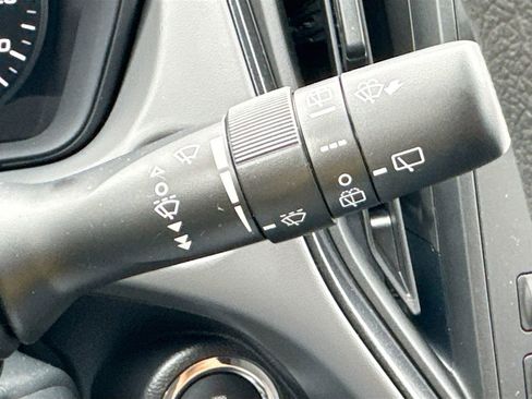 New 2026 Subaru Crosstrek 2.5i AWD/4WD image 13