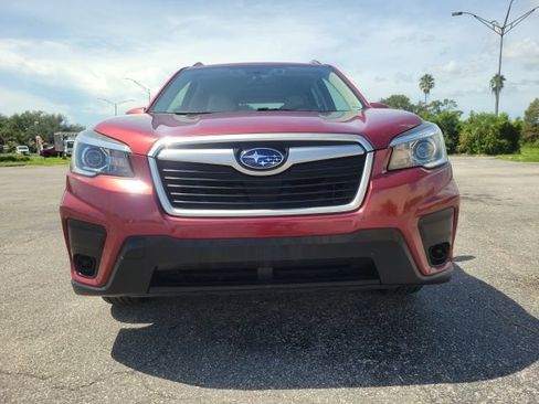 Used 2019 Subaru Forester Premium AWD/4WD image 3