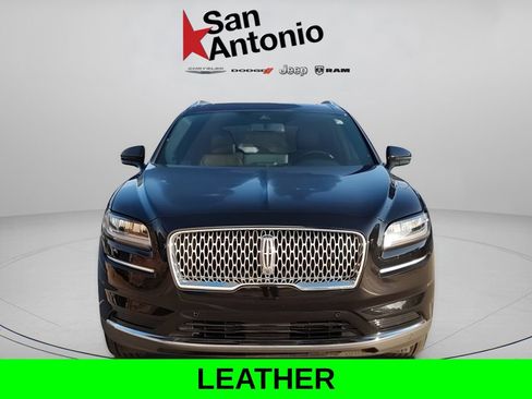 Used 2021 Lincoln Nautilus Reserve image 2