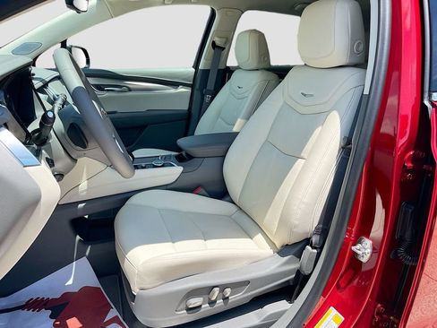 New 2026 Cadillac XT5 Premium Luxury w/ Driver Assist Package FWD image 14