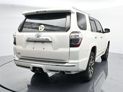 Used 2019 Toyota 4Runner Limited AWD/4WD image 6