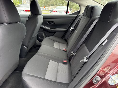 Used 2025 Nissan Sentra SV image 10