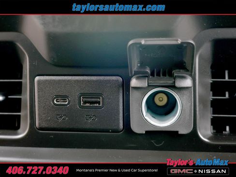 Used 2021 Chevrolet Silverado 1500 RST w/ Z71 Off-Road Package image 27