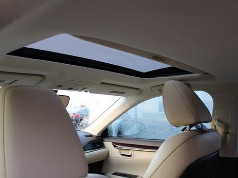 Used 2016 Lexus ES 350 image 9