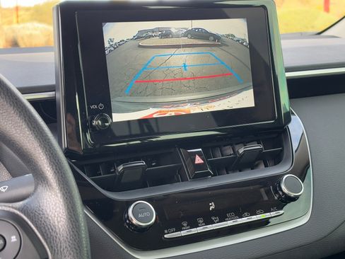 Certified 2023 Toyota Corolla LE image 26