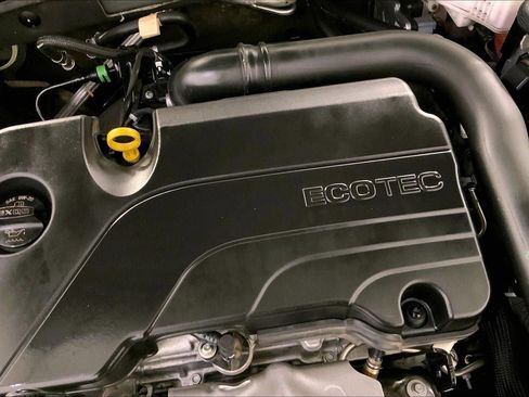 Used 2024 Chevrolet Malibu LS image 30