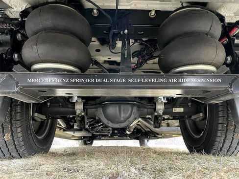 Used 2024 Mercedes-Benz Sprinter 3500 image 10