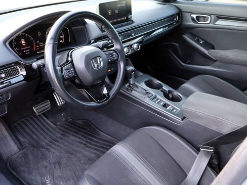 Used 2022 Honda Civic Sport image 3
